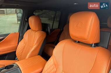 Позашляховик / Кросовер Lexus LX 2022 в 