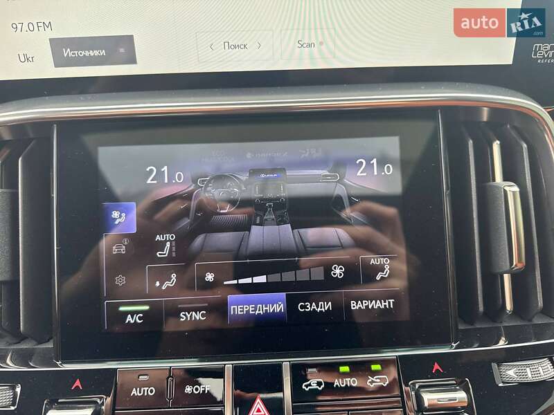Позашляховик / Кросовер Lexus LX 2022 в Києві
