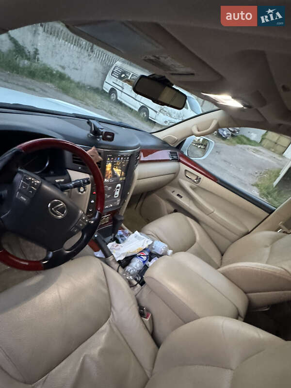 Позашляховик / Кросовер Lexus LX 2008 в Одесі фото 7 Позашляховик / Кросовер Lexus LX 2008 в Одесі