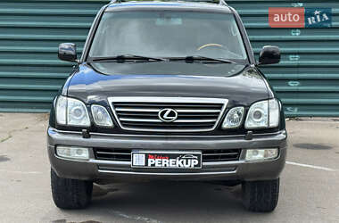 Позашляховик / Кросовер Lexus LX 2004 в 