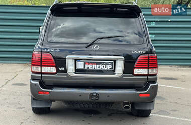 Позашляховик / Кросовер Lexus LX 2004 в 