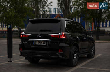 Внедорожник / Кроссовер Lexus LX 2019 в 