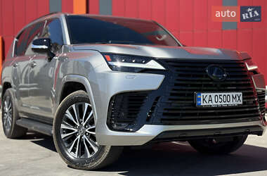 Внедорожник / Кроссовер Lexus LX 2022 в 
