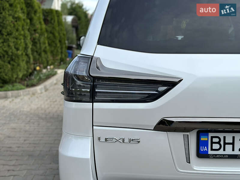 Позашляховик / Кросовер Lexus LX 2020 в Одесі
