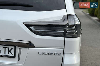Позашляховик / Кросовер Lexus LX 2020 в 