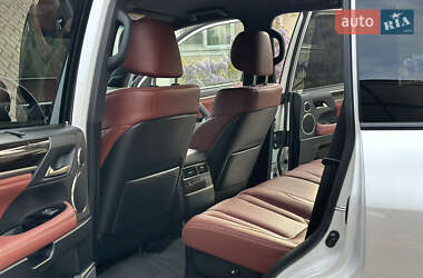 Позашляховик / Кросовер Lexus LX 2020 в 