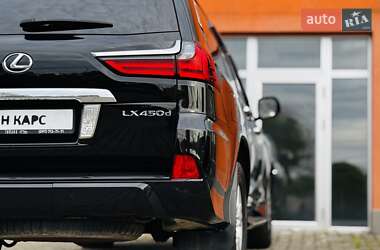 Внедорожник / Кроссовер Lexus LX 2016 в 