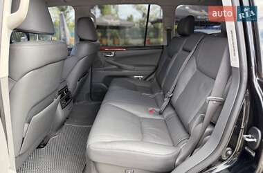 Позашляховик / Кросовер Lexus LX 2009 в 