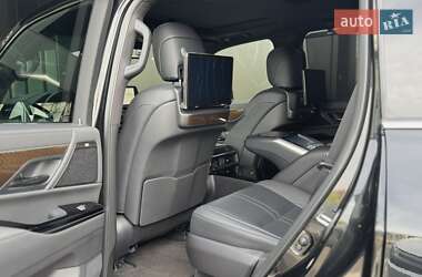 Внедорожник / Кроссовер Lexus LX 2021 в 