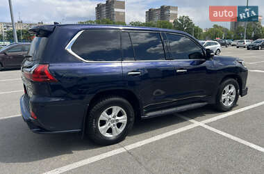 Позашляховик / Кросовер Lexus LX 2016 в 