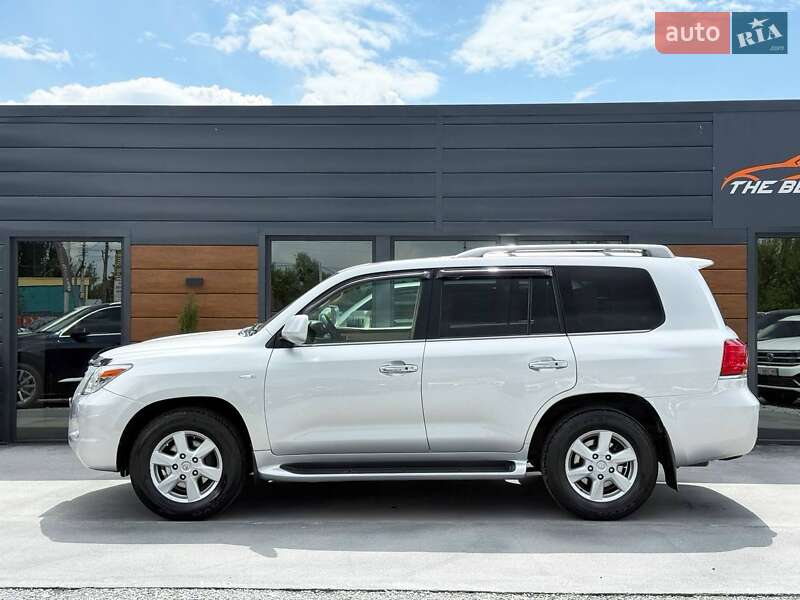 Позашляховик / Кросовер Lexus LX 2010 в Рівному