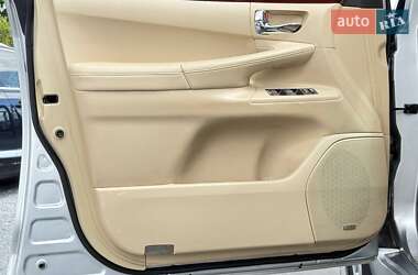 Внедорожник / Кроссовер Lexus LX 2010 в 