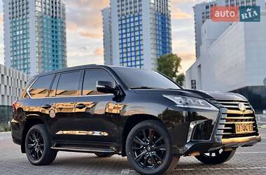 Внедорожник / Кроссовер Lexus LX 2017 в 