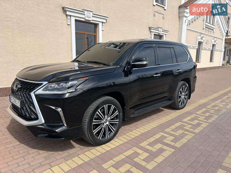 Внедорожник / Кроссовер Lexus LX 2019 в Киеве