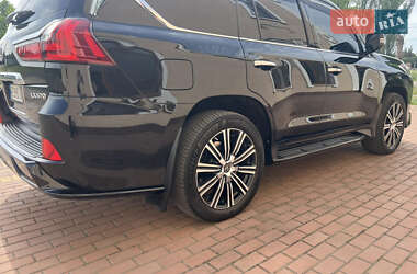 Внедорожник / Кроссовер Lexus LX 2019 в 