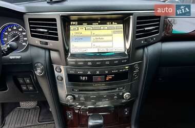 Внедорожник / Кроссовер Lexus LX 2011 в 