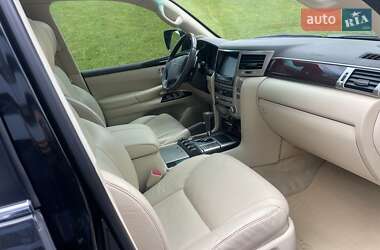 Внедорожник / Кроссовер Lexus LX 2012 в 