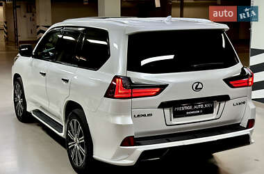 Внедорожник / Кроссовер Lexus LX 2019 в 