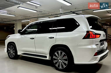 Внедорожник / Кроссовер Lexus LX 2019 в 