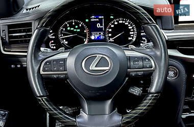 Внедорожник / Кроссовер Lexus LX 2019 в 