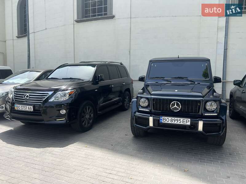 Внедорожник / Кроссовер Lexus LX 2011 в Тернополе