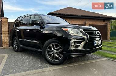 Внедорожник / Кроссовер Lexus LX 2013 в 