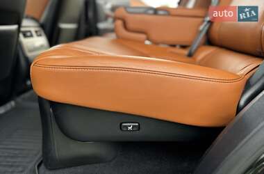 Внедорожник / Кроссовер Lexus LX 2013 в 