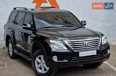 Позашляховик / Кросовер Lexus LX 2008 в 