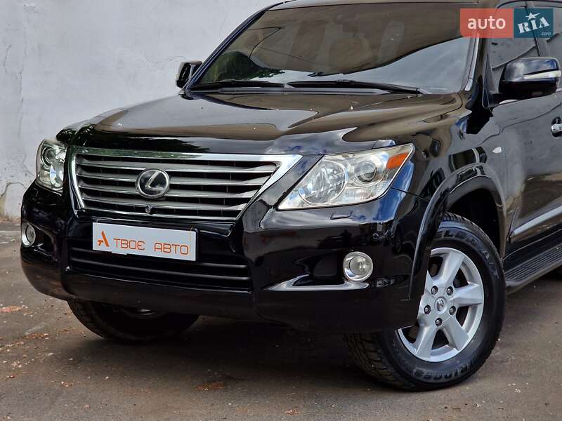 Позашляховик / Кросовер Lexus LX 2008 в Одесі