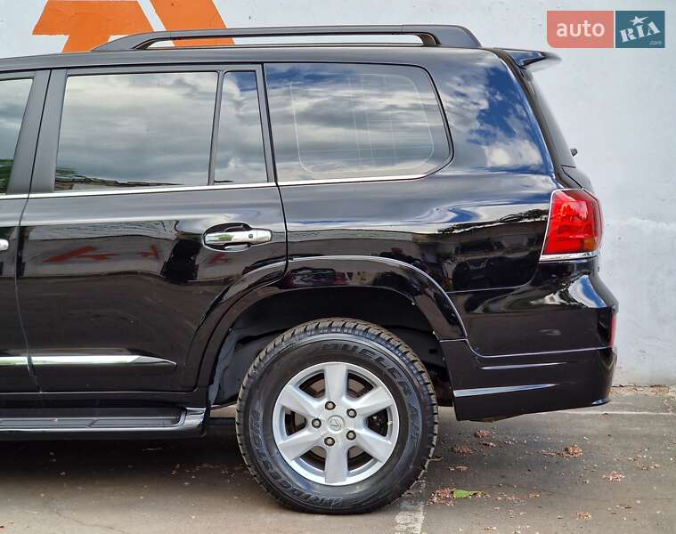 Позашляховик / Кросовер Lexus LX 2008 в Одесі