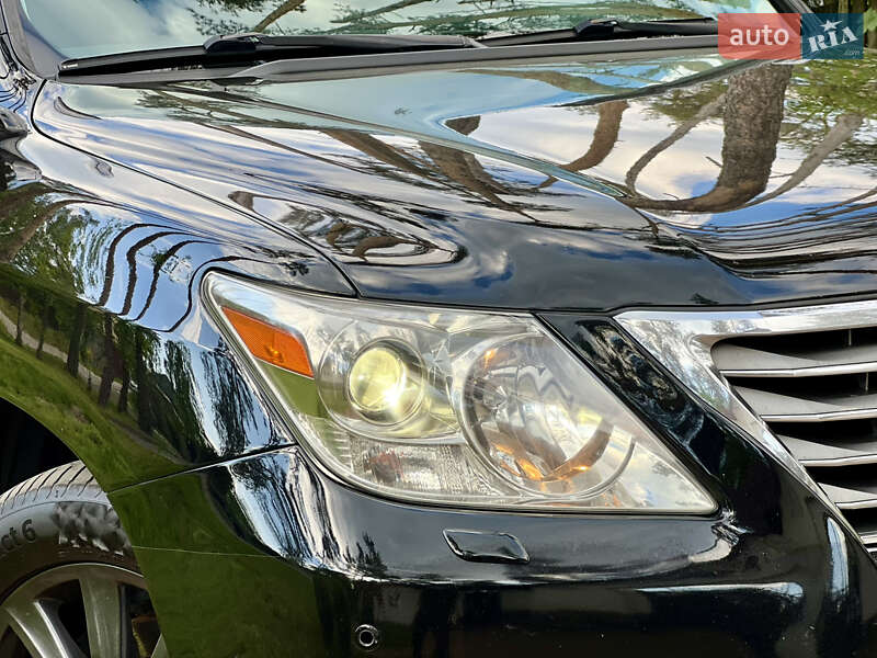 Позашляховик / Кросовер Lexus LX 2011 в Києві