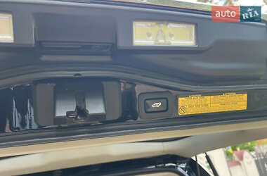 Внедорожник / Кроссовер Lexus LX 2011 в 