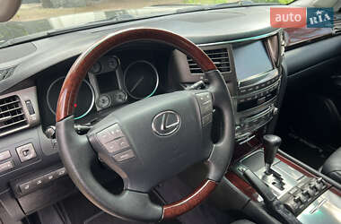 Внедорожник / Кроссовер Lexus LX 2011 в 
