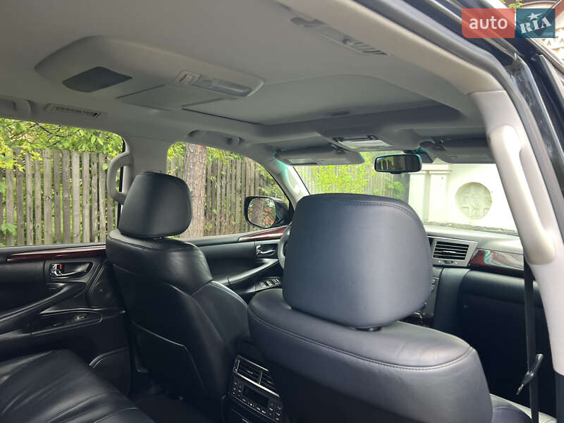 Позашляховик / Кросовер Lexus LX 2011 в Києві