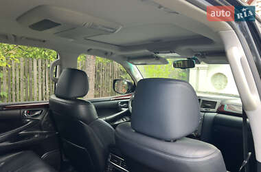 Внедорожник / Кроссовер Lexus LX 2011 в 