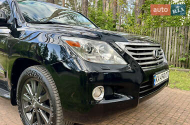 Внедорожник / Кроссовер Lexus LX 2011 в 