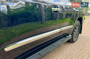 Внедорожник / Кроссовер Lexus LX 2011 в 
