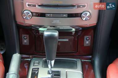 Позашляховик / Кросовер Lexus LX 2014 в 