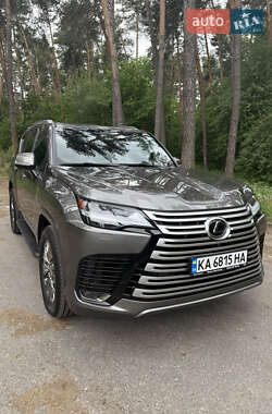 Внедорожник / Кроссовер Lexus LX 2023 в 