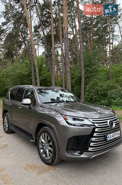 Внедорожник / Кроссовер Lexus LX 2023 в 