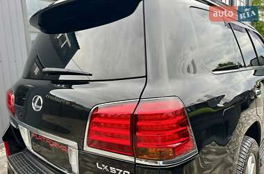 Внедорожник / Кроссовер Lexus LX 2011 в 