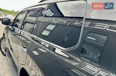 Внедорожник / Кроссовер Lexus LX 2011 в 