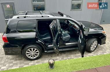 Внедорожник / Кроссовер Lexus LX 2011 в 