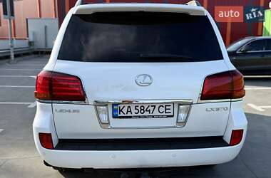 Внедорожник / Кроссовер Lexus LX 2010 в 