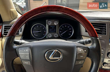 Внедорожник / Кроссовер Lexus LX 2008 в 