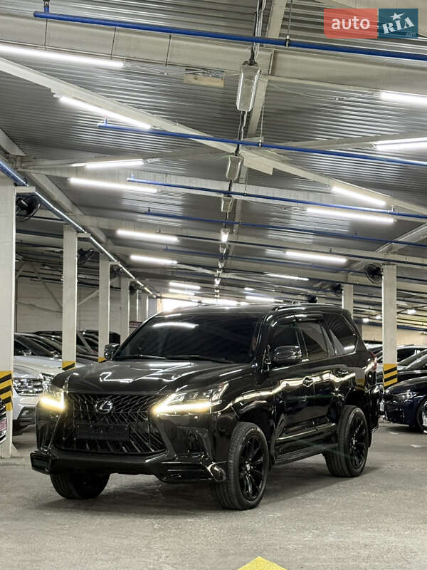 Позашляховик / Кросовер Lexus LX 2015 в Одесі