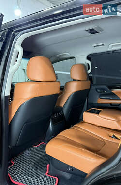 Внедорожник / Кроссовер Lexus LX 2015 в 