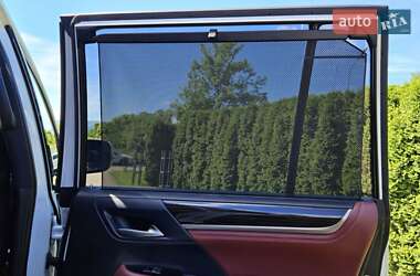 Внедорожник / Кроссовер Lexus LX 2019 в 