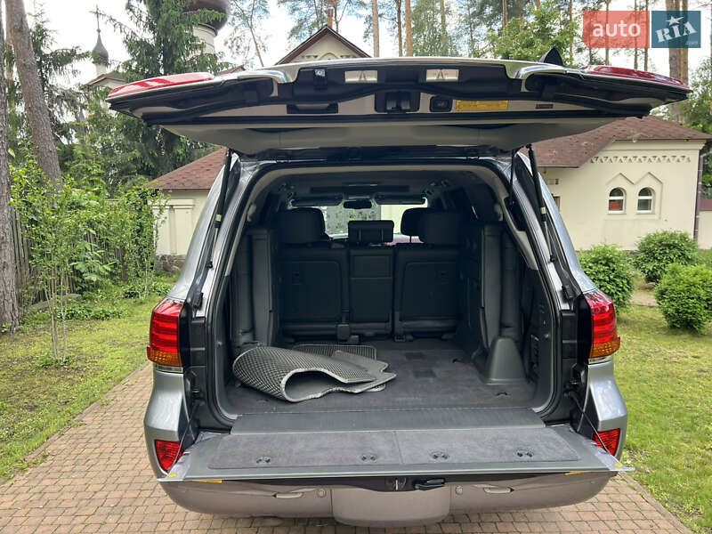 Позашляховик / Кросовер Lexus LX 2008 в Києві