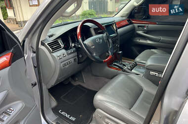 Внедорожник / Кроссовер Lexus LX 2008 в 